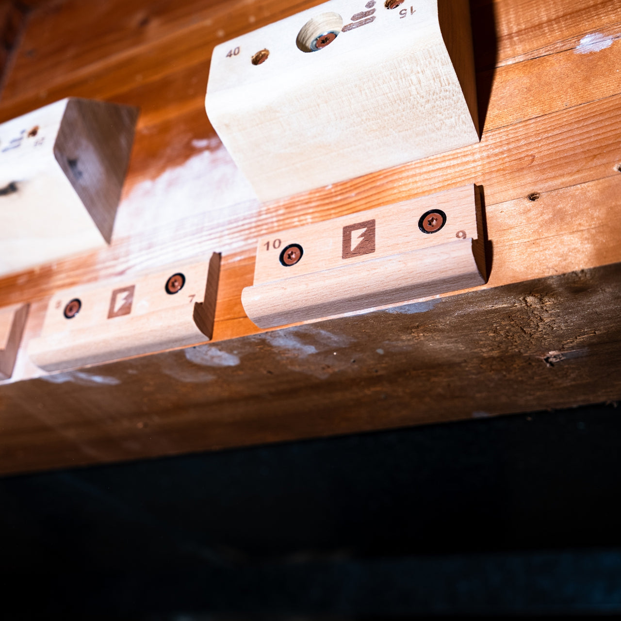 9/10mm Micros mounted on wooden beam